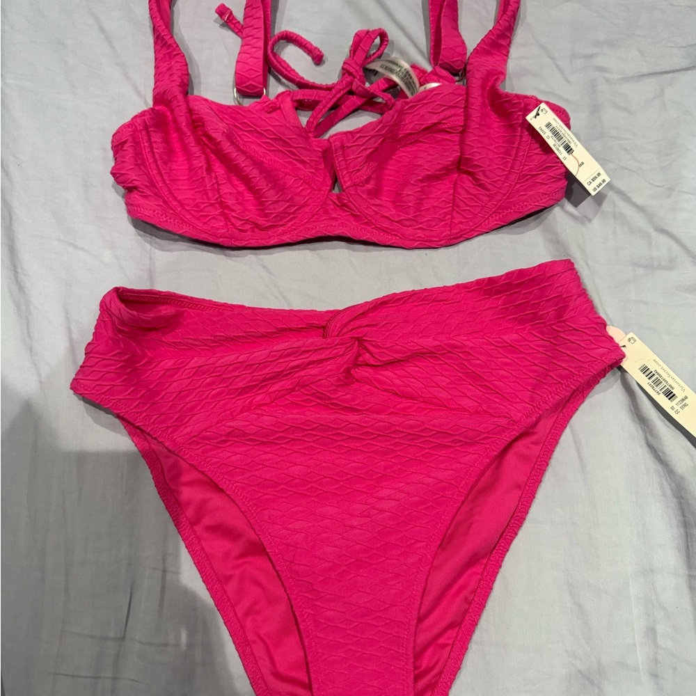 Victoria's Secret Textured Bikini Set in Hot Pink top 36B bottom small